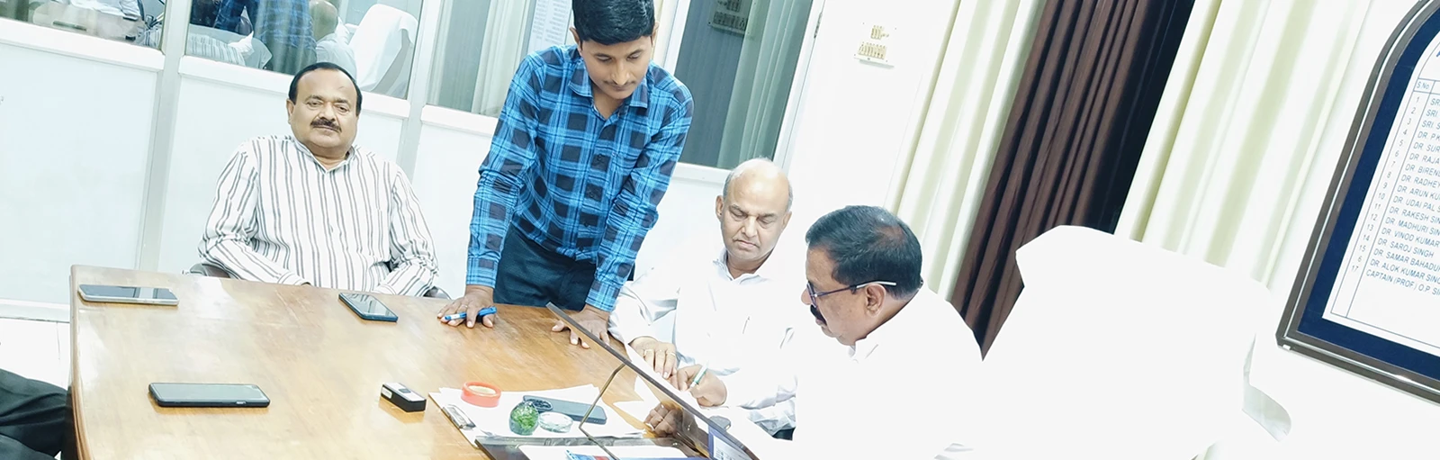 Tilak Dhari Post Graduate College learning environment