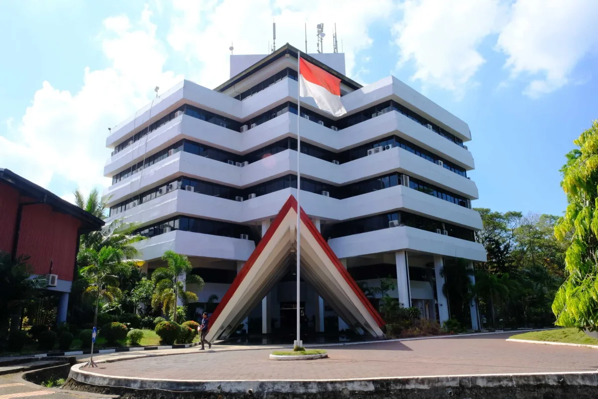 Hasanuddin University central facility