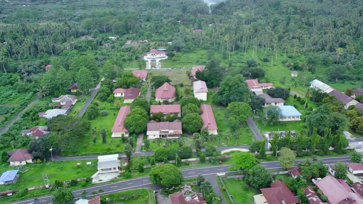 Universitas Halmahera community on campus