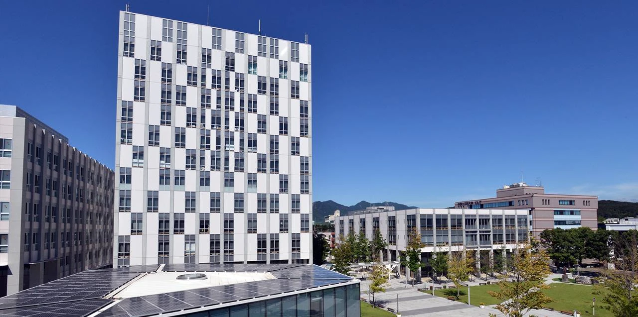 Kanagawa Institute of Technology learning environment