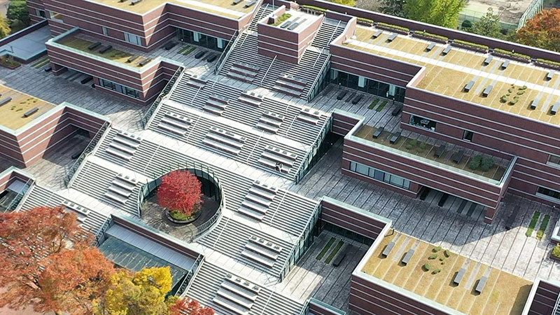 Kunitachi College of Music learning environment