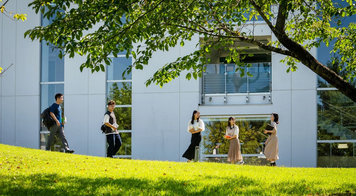 Inside Shokei Gakuin University