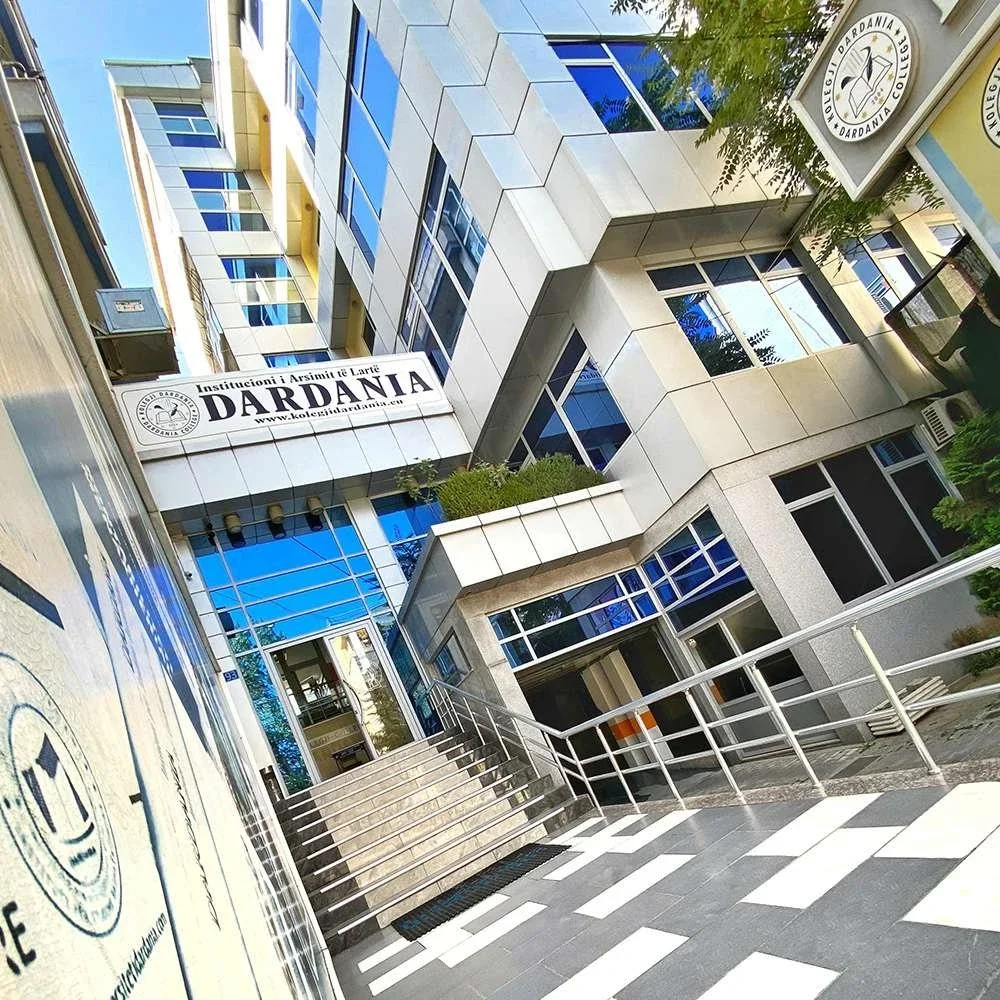Kolegji Dardania institutional setting