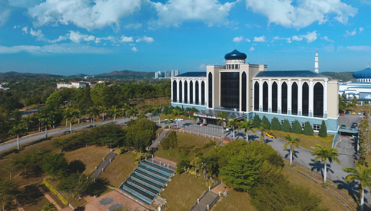 Universiti Sains Islam Malaysia central facility