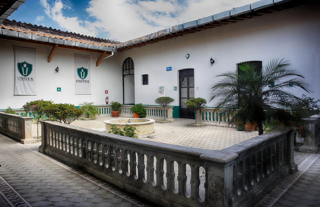 Higher Technical University of Xalapa campus from the outside