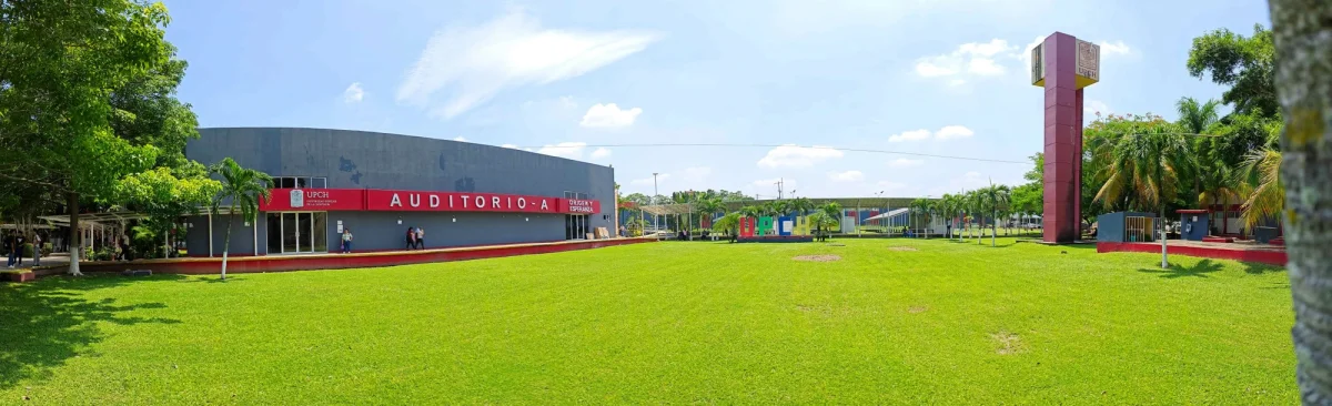 Inside Popular University of Chontalpa