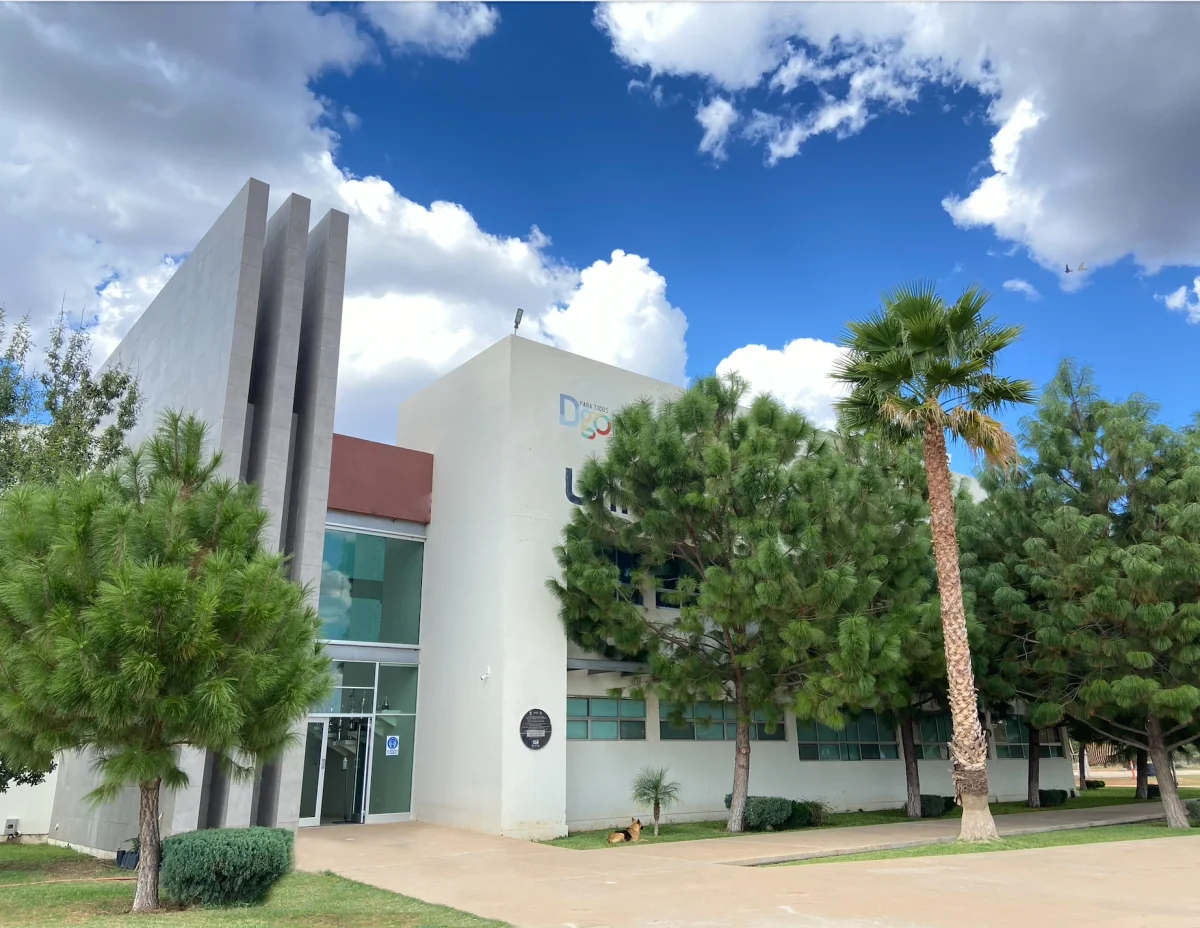 Technological University of Poanas campus and facilities