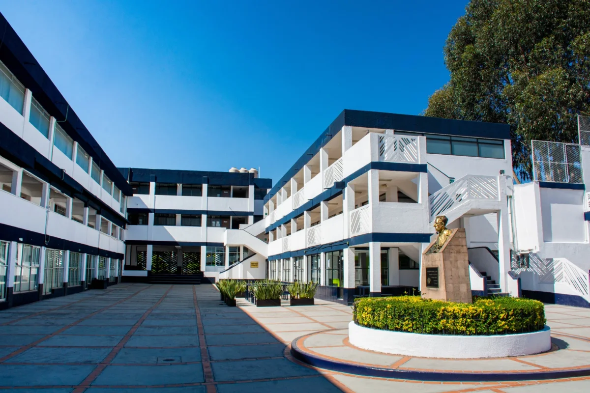 Universidad Isidro Fabela de Toluca central facility