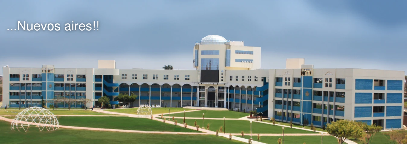 Approach to Universidad de Chiclayo campus