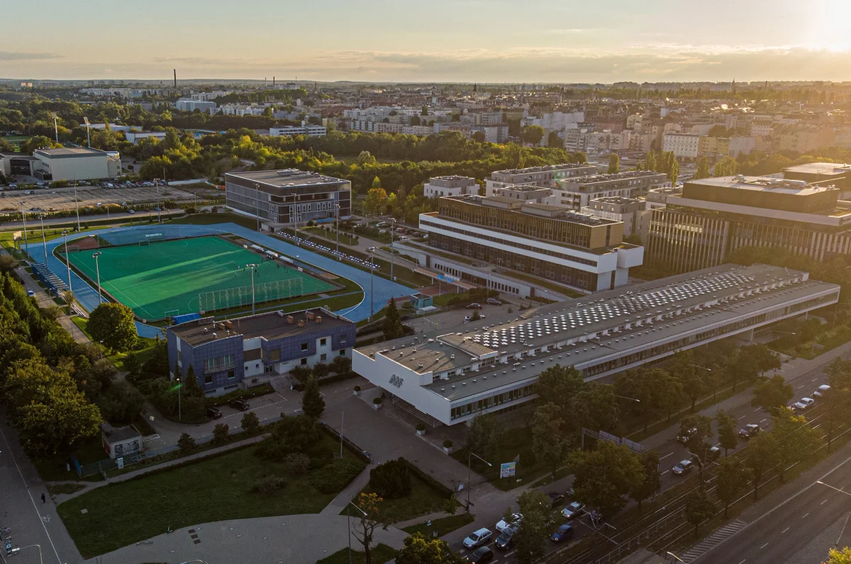 Around Akademia Wychowania Fizycznego im. Eugeniusza Piaseckiego w Poznaniu campus