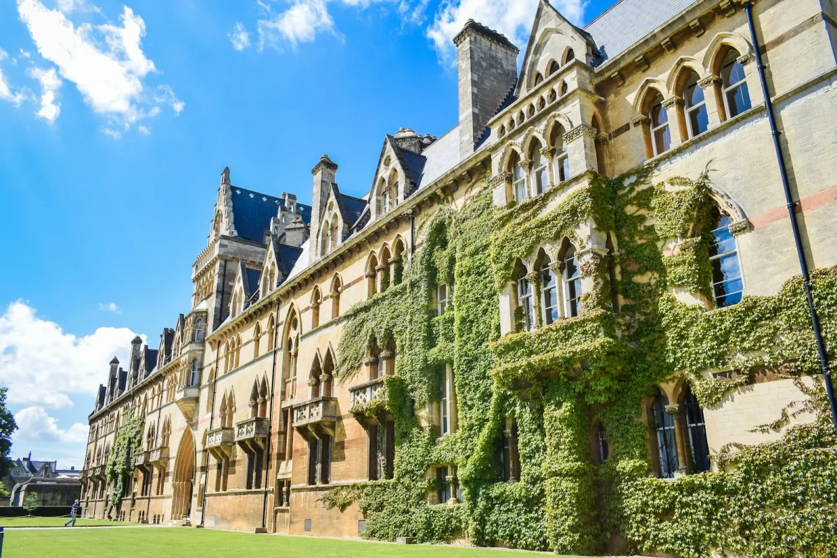 Philological School of Higher Education campus scene