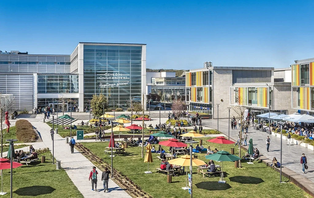 Approach to Özyeğin University campus