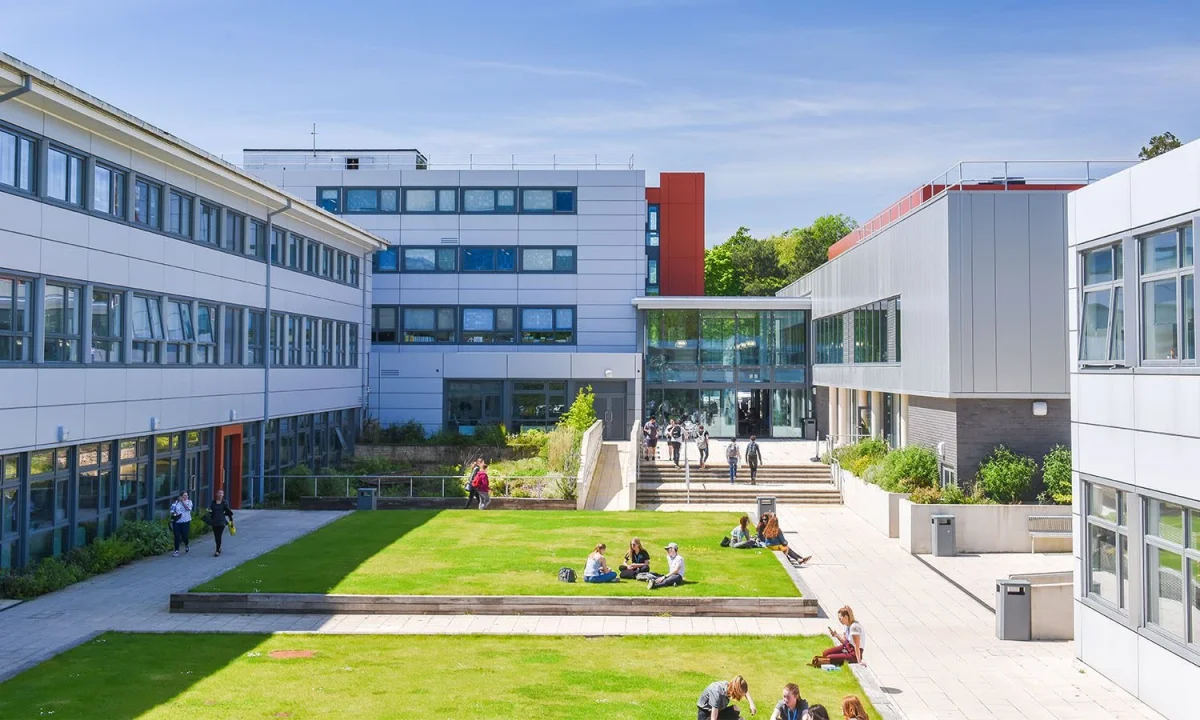 Daily life at Fareham College