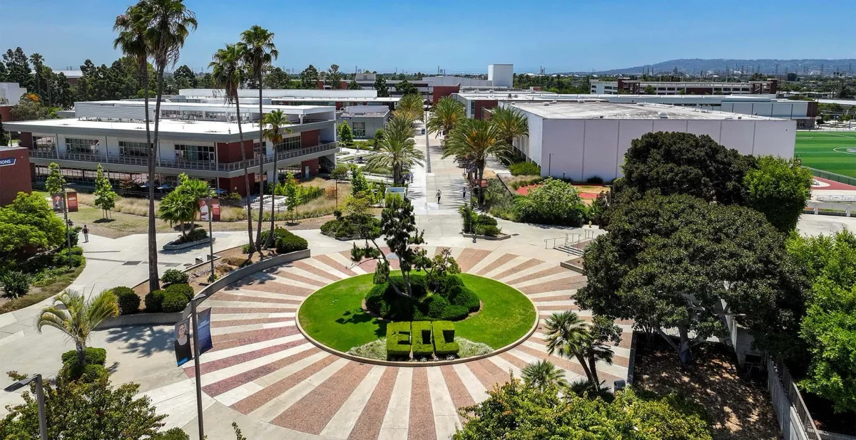 El Camino College campus and facilities