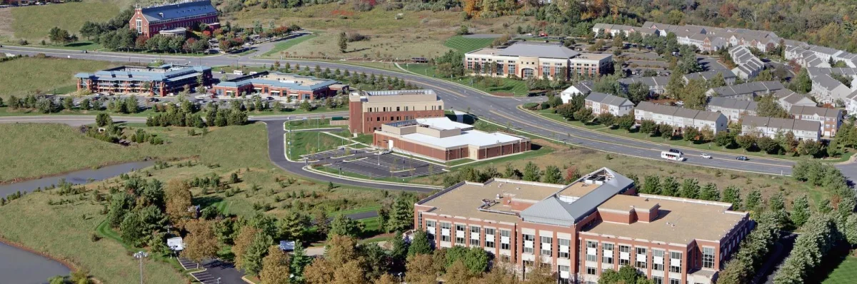 George Washington University Virginia Campus campus and surroundings