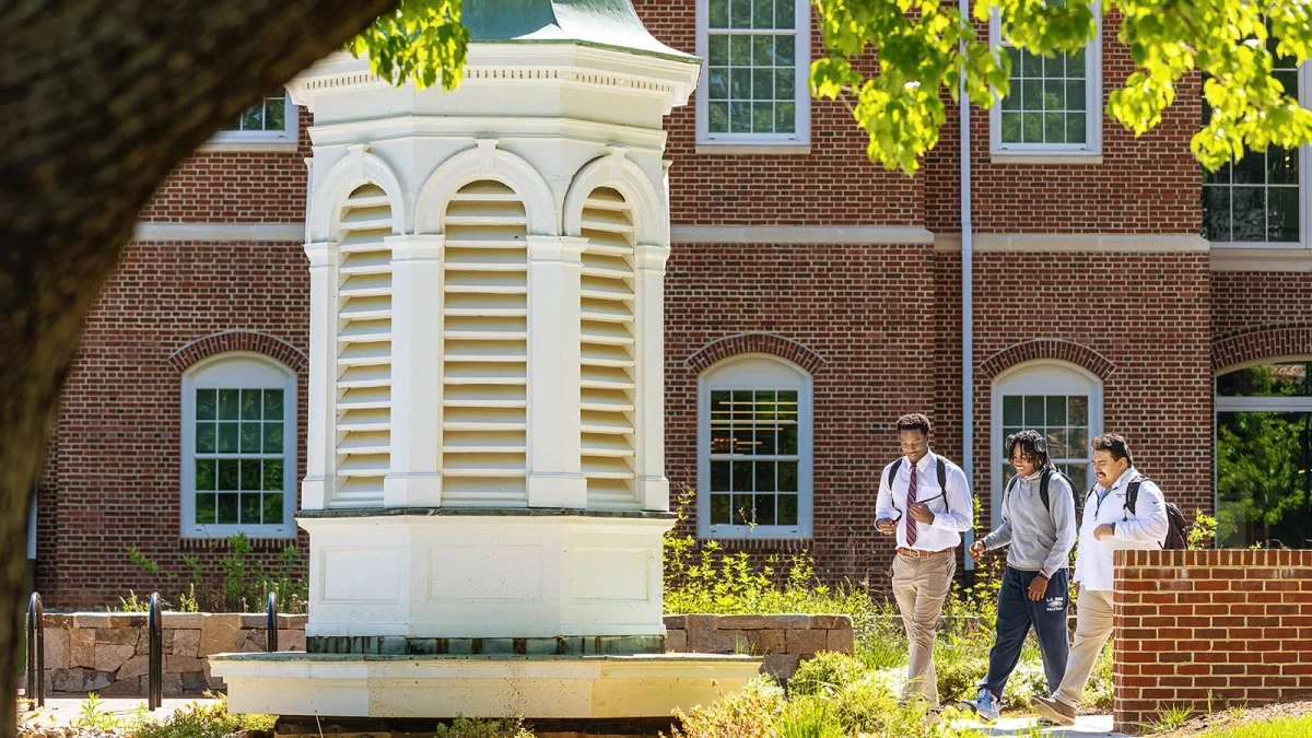 Around Hampden–Sydney College campus