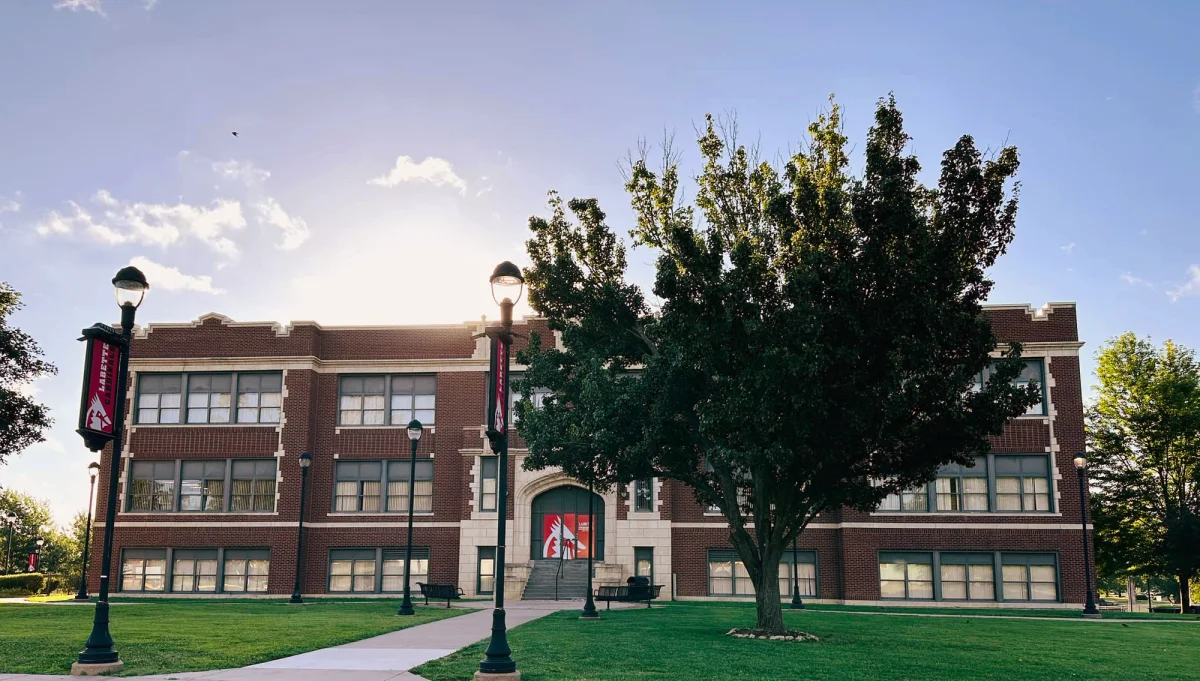 Approach to Labette Community College campus