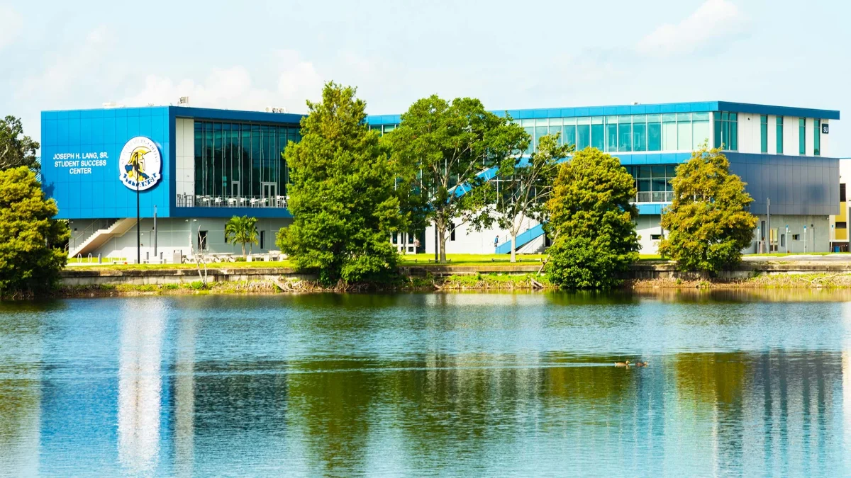 Students at St. Petersburg College
