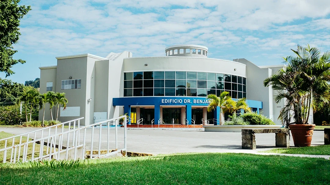 Universidad Adventista de las Antillas main campus view