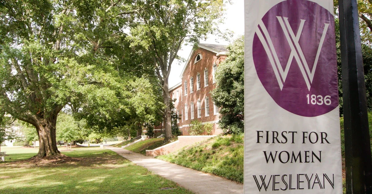 Approach to Wesleyan College campus